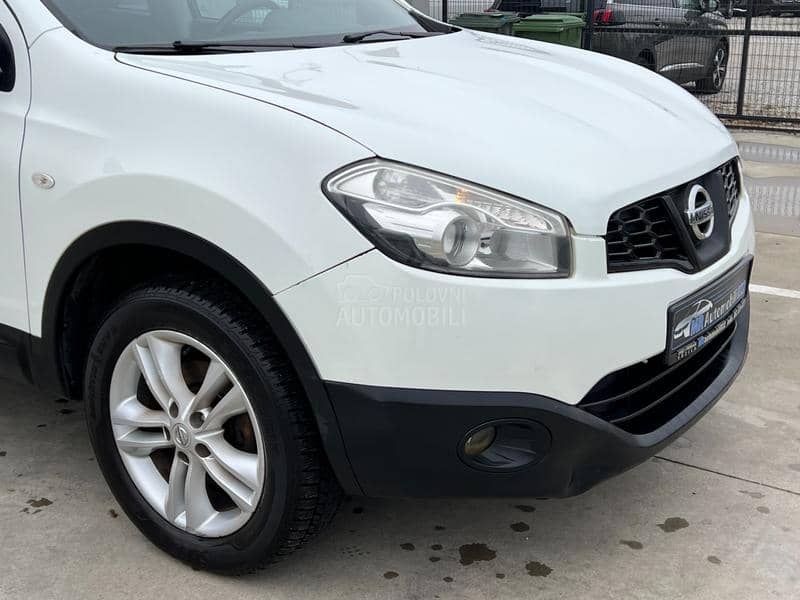 Nissan Qashqai 1.6b TEKNA