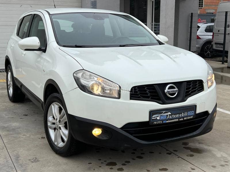 Nissan Qashqai 1.6b TEKNA