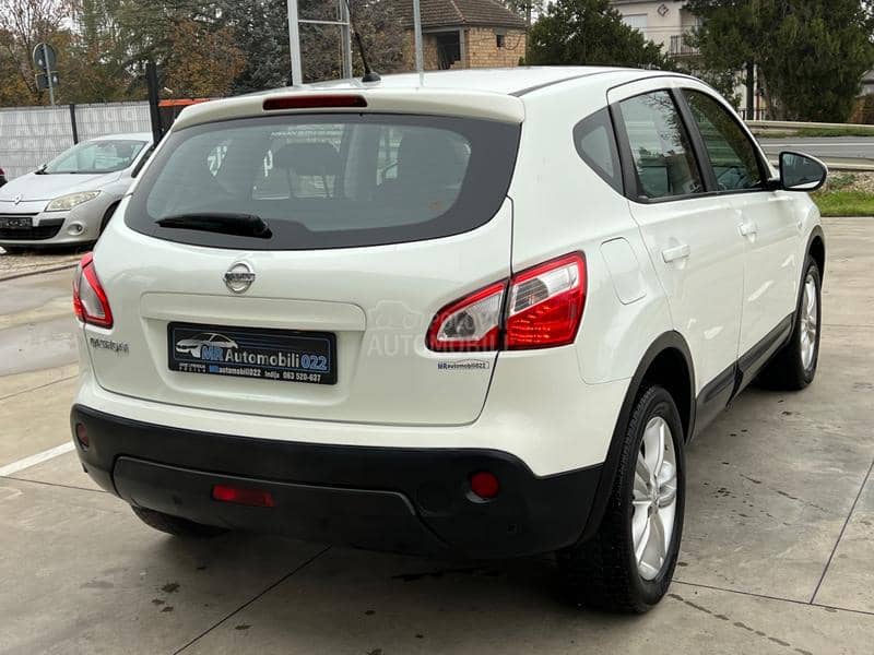 Nissan Qashqai 1.6b TEKNA