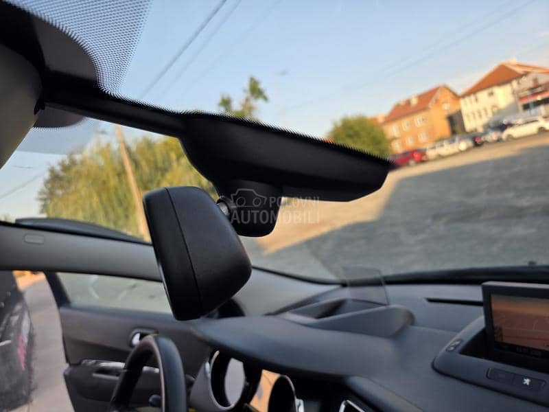 Peugeot 3008 1.6 HDI N.A.V.I