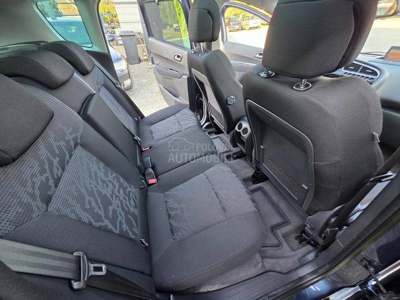 Peugeot 3008 1.6 HDI N.A.V.I