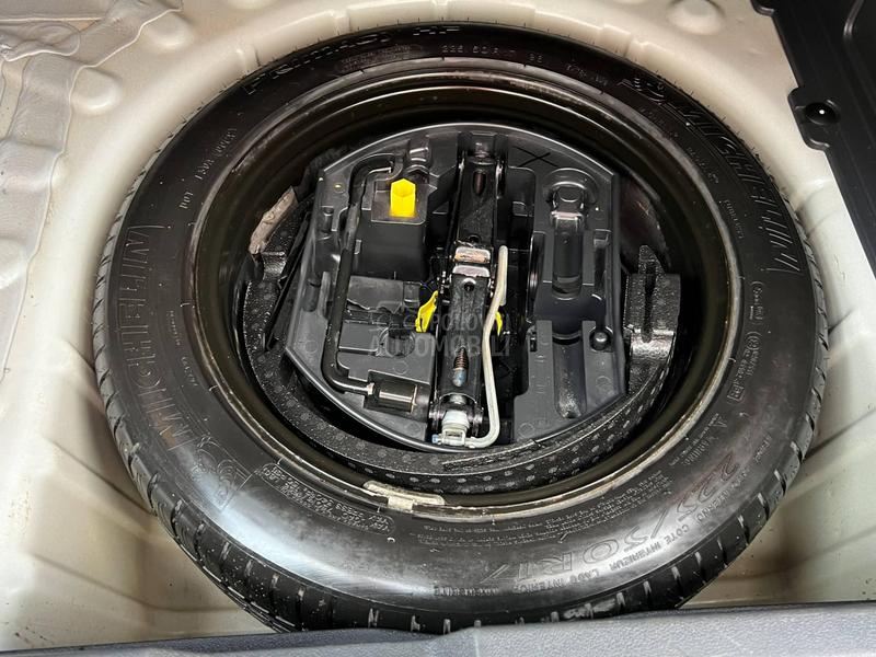 Peugeot 3008 1.6HDi PANORA/PERLA