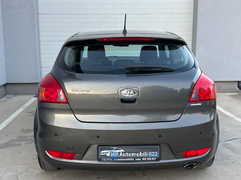 Kia cee`d 1.4b CVVT LX FRESH