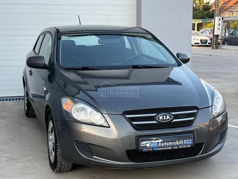 Kia cee`d 1.4b CVVT LX FRESH
