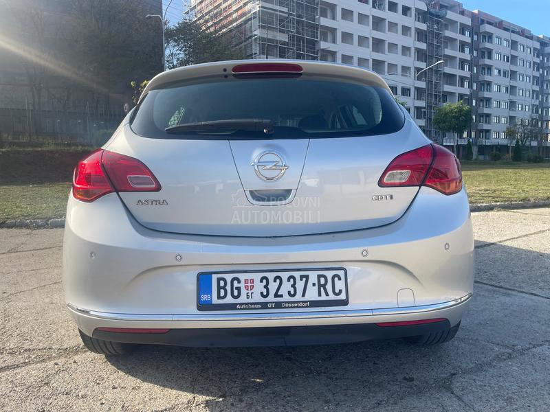Opel Astra J 1.7cdti
