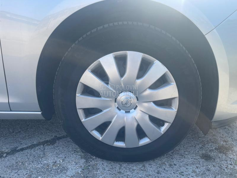 Opel Astra J 1.7cdti