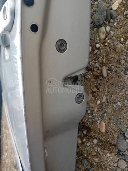 Brava vrata prednja leva