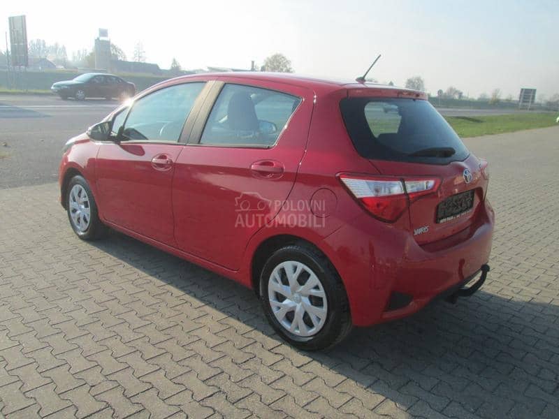 Toyota Yaris 1.0 b