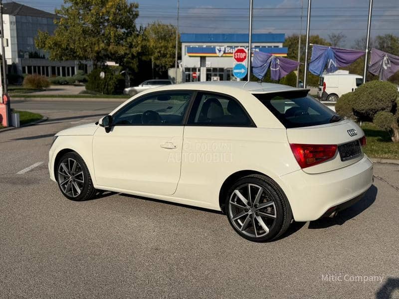 Audi A1 