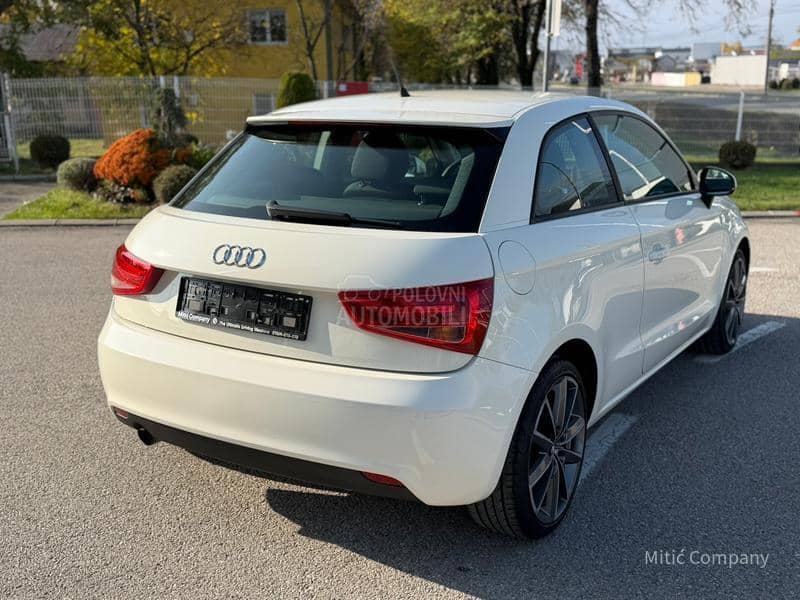 Audi A1 