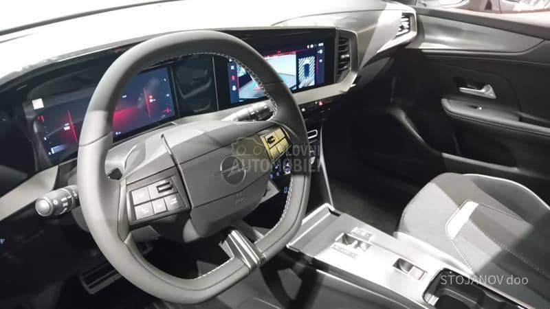 Opel Mokka 1.2 GS AT8