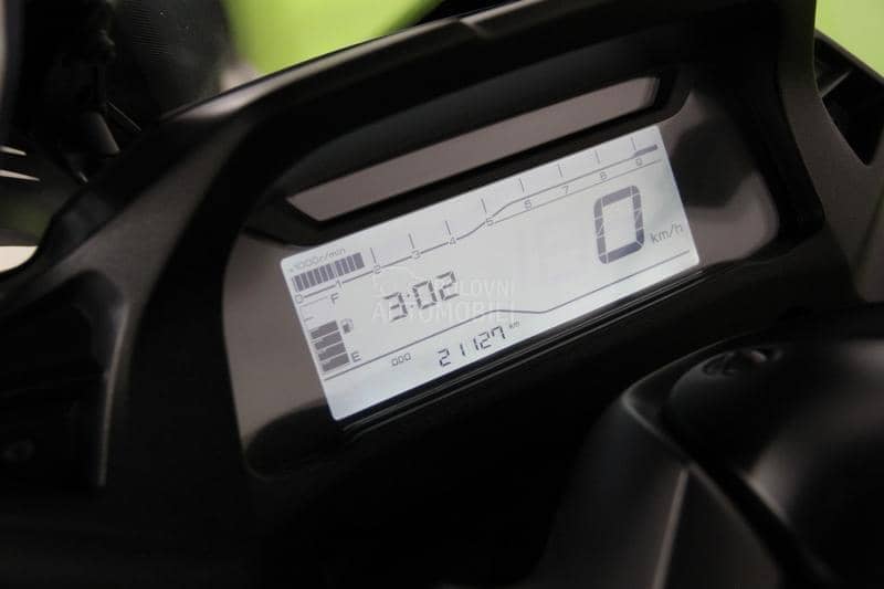 Yamaha TRICITY 300 Bkat