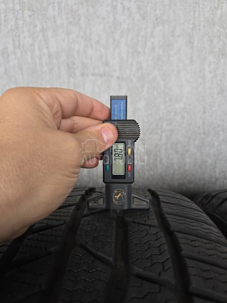 Continental 245/50 R18 Zimska