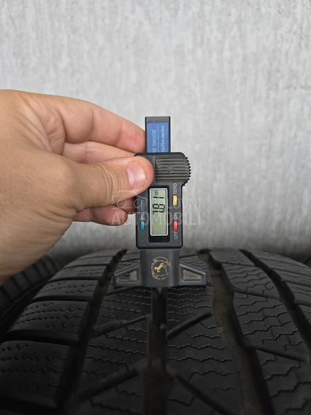 Continental 245/50 R18 Zimska