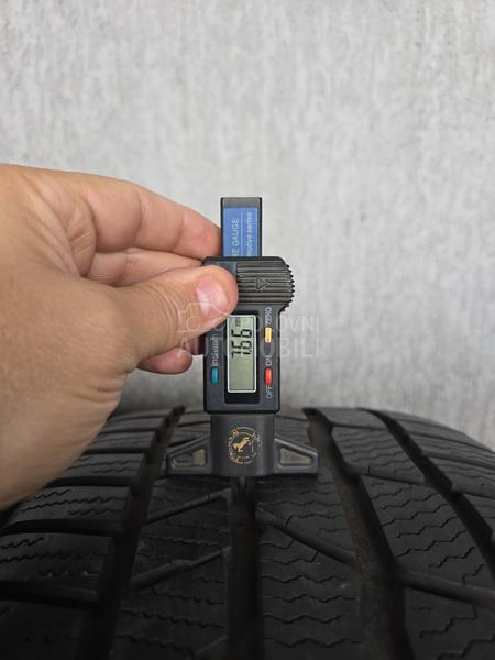 Continental 245/50 R18 Zimska