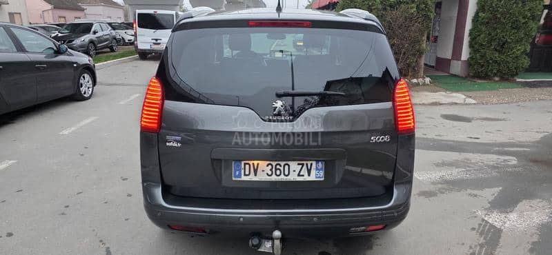 Peugeot 5008 1.6 HDI STYLE