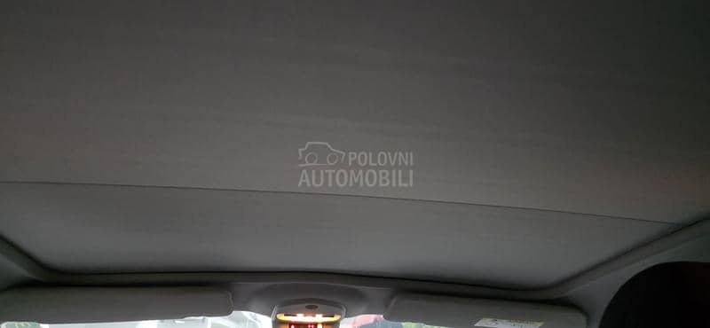 Peugeot 5008 1.6 HDI STYLE