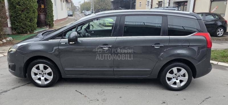 Peugeot 5008 1.6 HDI STYLE