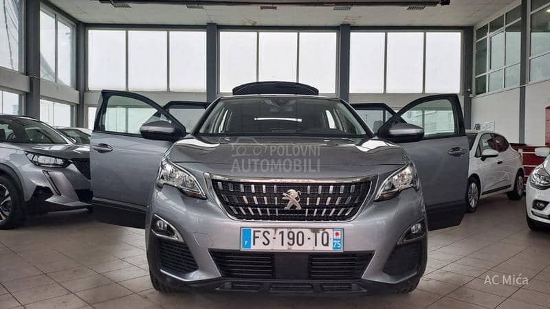 Peugeot 3008 1.5 BLU NAV LED AUT