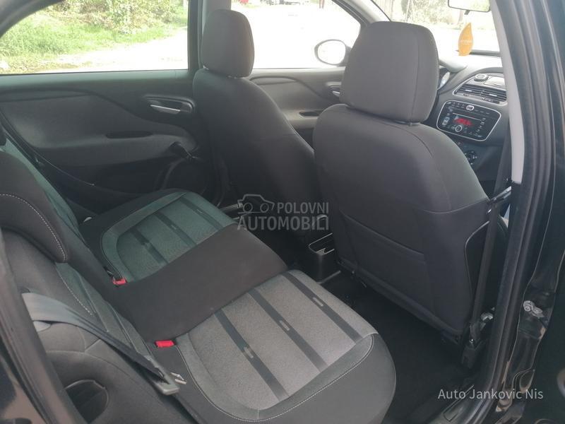 Fiat EVO 1.4i REFERENCE CH