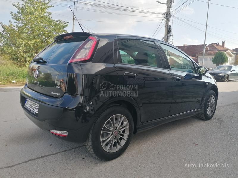 Fiat EVO 1.4i REFERENCE CH