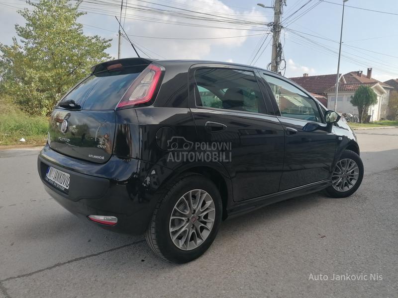 Fiat EVO 1.4i REFERENCE CH