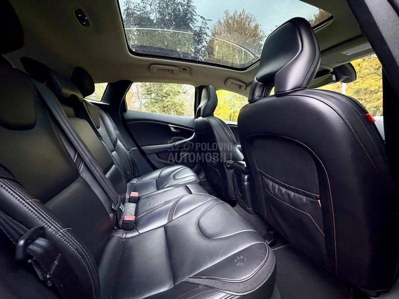 Volvo V40 2.0d4 oceanrace pano