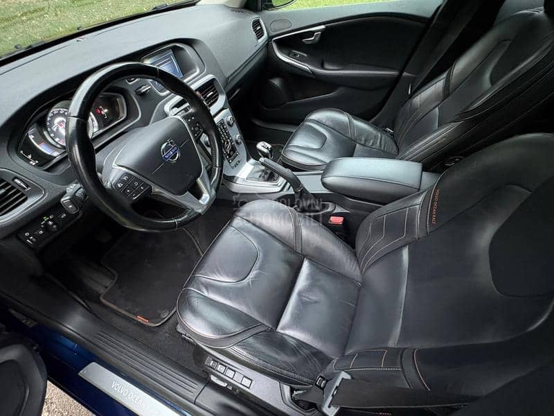 Volvo V40 2.0d4 oceanrace pano