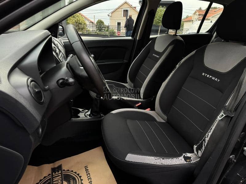 Dacia Sandero STEP WAY