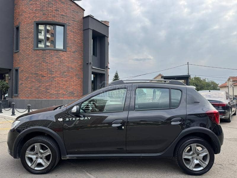 Dacia Sandero STEP WAY
