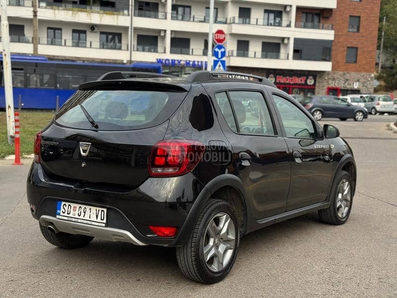 Dacia Sandero STEP WAY