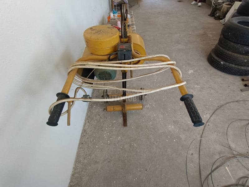 Električni odvrtač šrafova