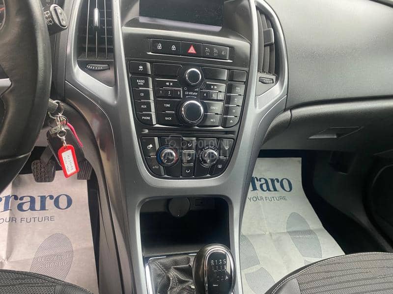 Opel Astra J 1.7cdti,res tajling