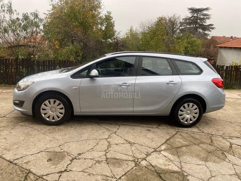 Opel Astra J 1.7cdti,res tajling