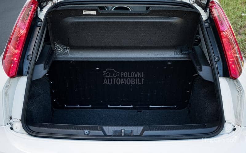 Fiat Grande Punto 1.4 TNG N1 4 sedišta