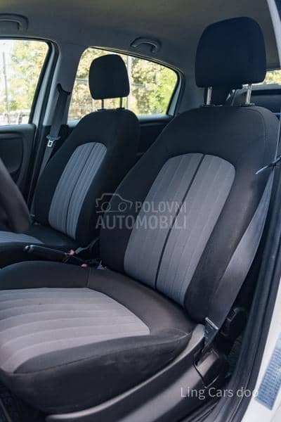 Fiat Grande Punto 1.4 TNG N1 4 sedišta