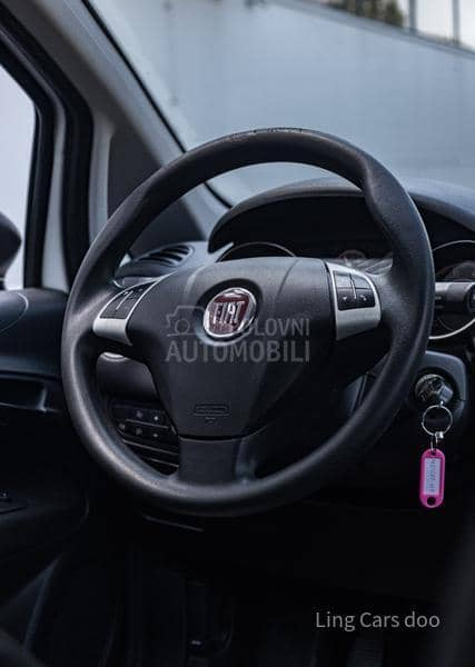 Fiat Grande Punto 1.4 TNG N1 4 sedišta