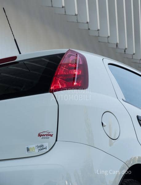 Fiat Grande Punto 1.4 TNG N1 4 sedišta