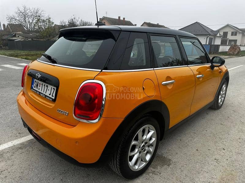 MINI Cooper 1.5 b
