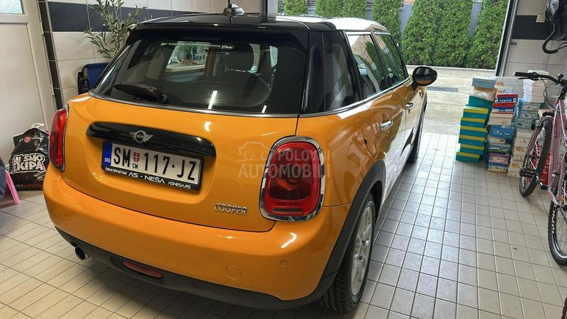 MINI Cooper 1.5 b