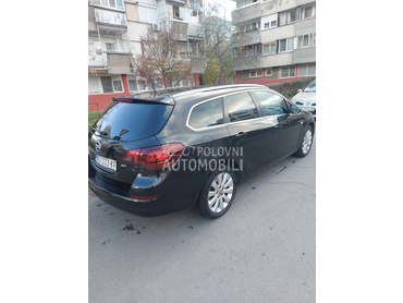 Opel Astra J 1.7 CDTI