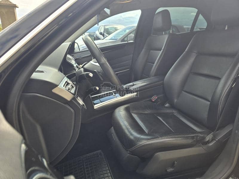 Mercedes Benz E 200 