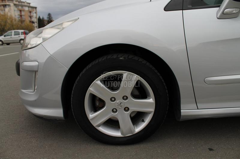 Peugeot 308 1.6 hdi