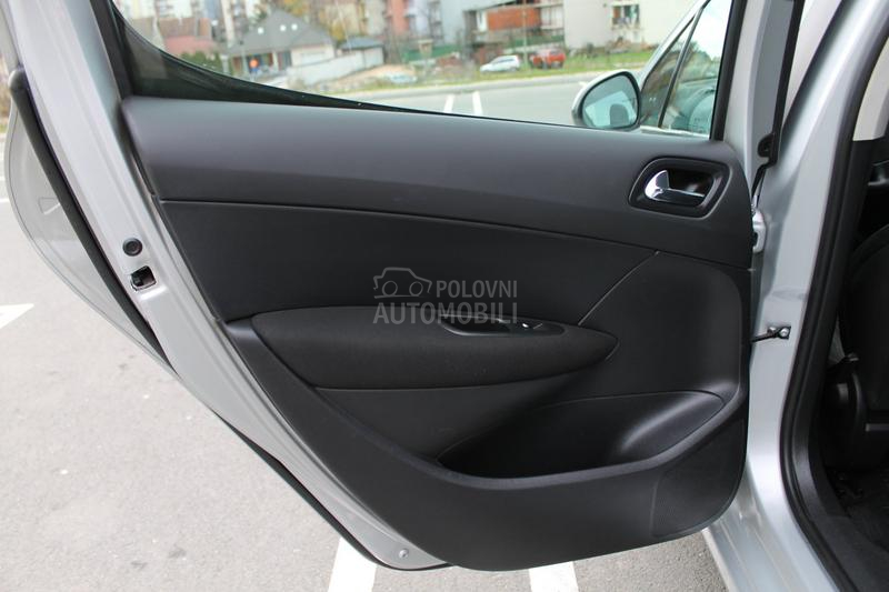 Peugeot 308 1.6 hdi