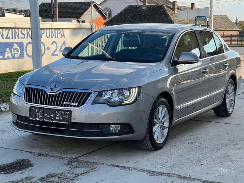 Škoda Superb 1.6Tdi Rest Led