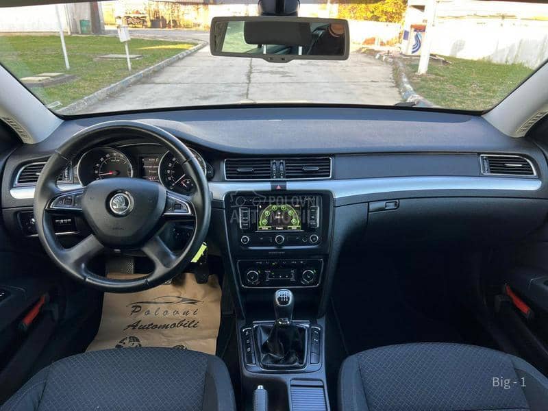 Škoda Superb 1.6Tdi Rest Led