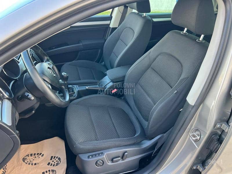 Škoda Superb 1.6Tdi Rest Led