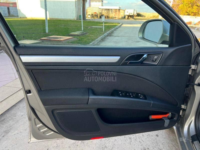 Škoda Superb 1.6Tdi Rest Led