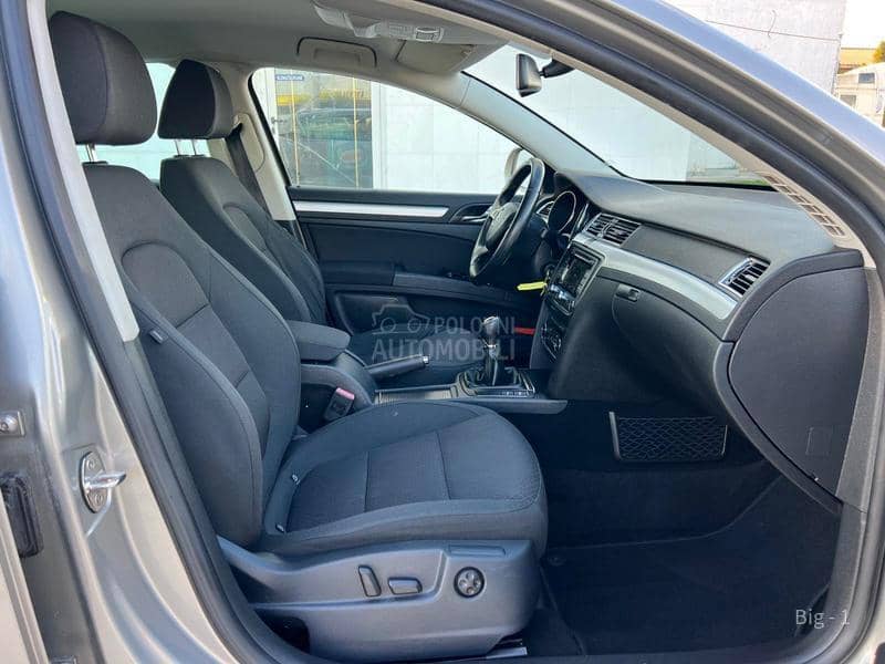 Škoda Superb 1.6Tdi Rest Led
