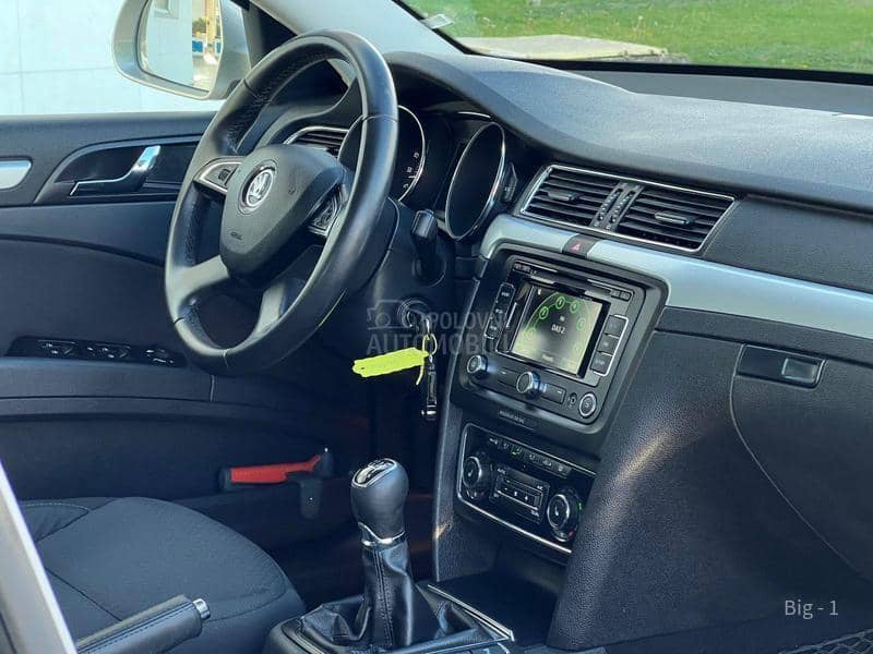 Škoda Superb 1.6Tdi Rest Led